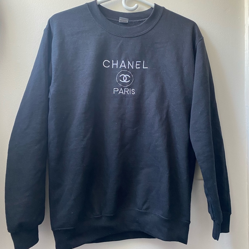 Crew neck sweater